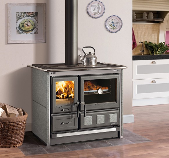 America Wood Cook Stove by La Nordica