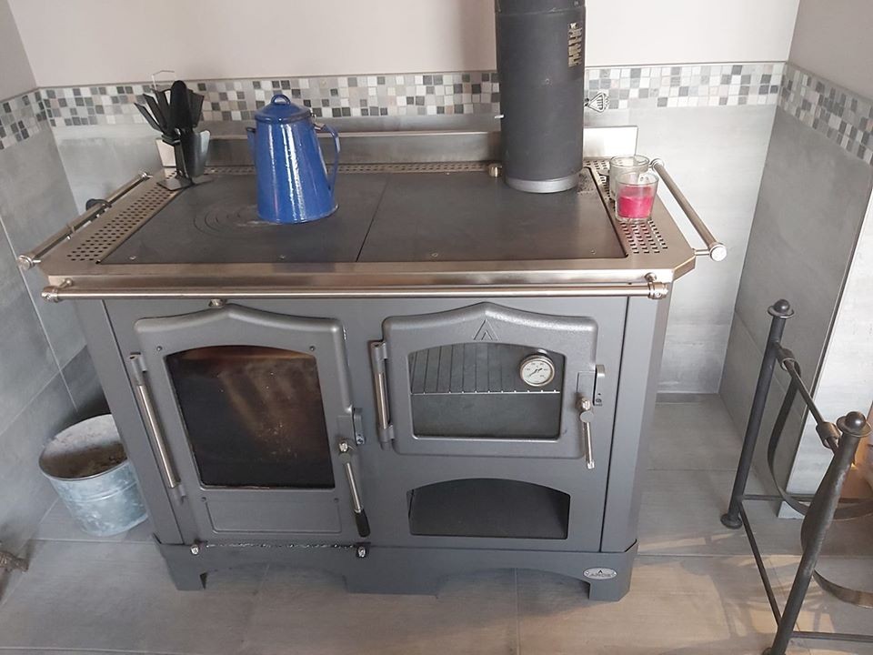 Regina Wood Cook Stove
