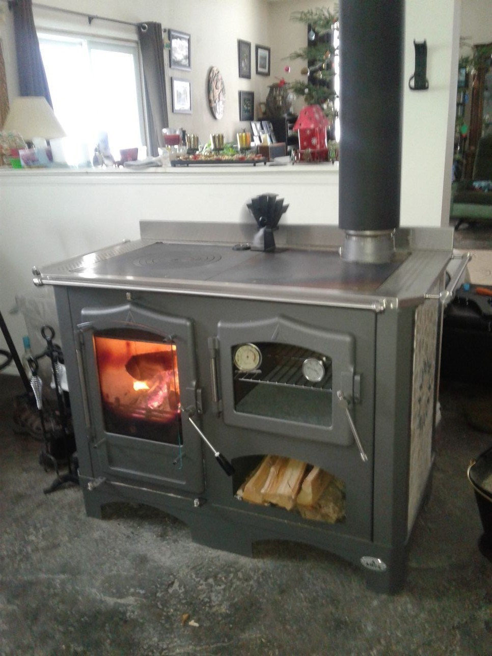 Regina Wood Cook Stove