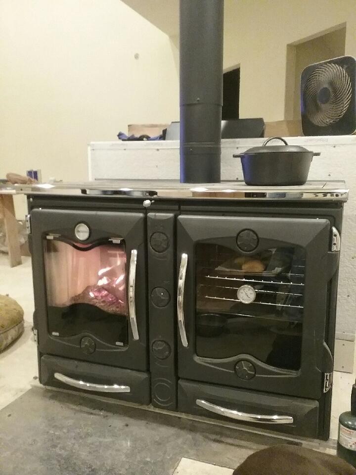 La Nordica America Wood Cook Stove