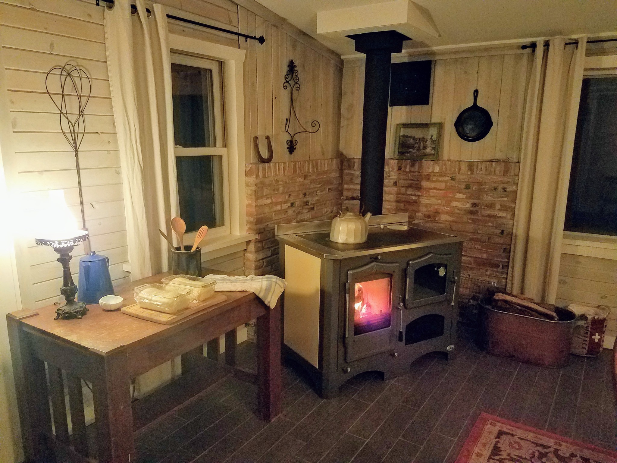Regina Wood Cook Stove